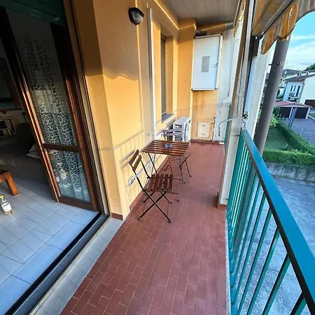 شقة Charming In With Balcony And Parking 60 Sqm